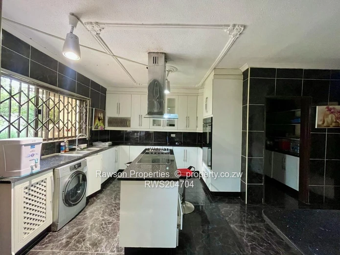 Solid Family Home (Sole Mandate)