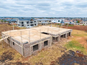 9 Bedroom House