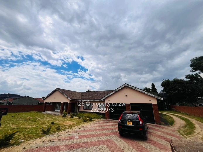 Waterfalls Uplands Mainhouse to Let