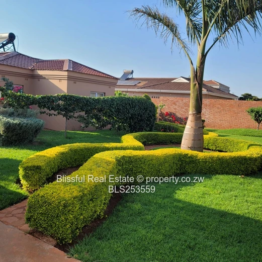 house for sale in mount pleasant heights Harare North