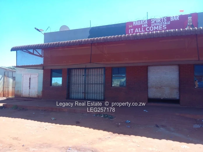 Hatcliffe Retail Shop - 150 sqm Tiled Space with Parking & CCTV