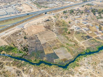 Commercial & Industrial Land