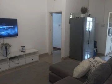 2 Bedroom Garden Flat