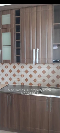 1 Bedroom Flat For Sale - Avenues