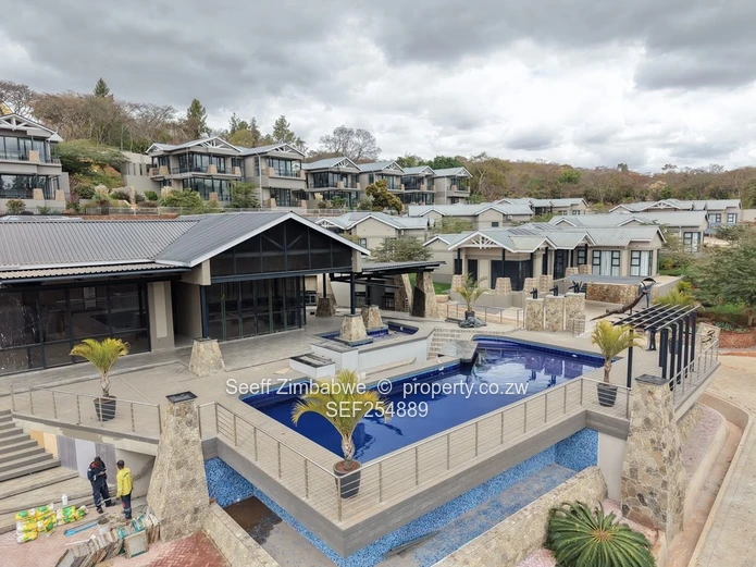 Exquisite 4-Bedroom All-Ensuite Modern Sanctuary | Glen Lorne