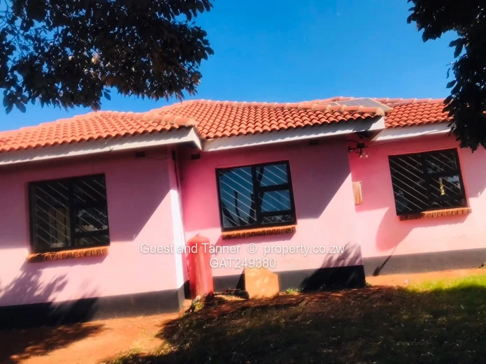 Serene Cottage Living in  Merrydown Estate, Hogerty Hill