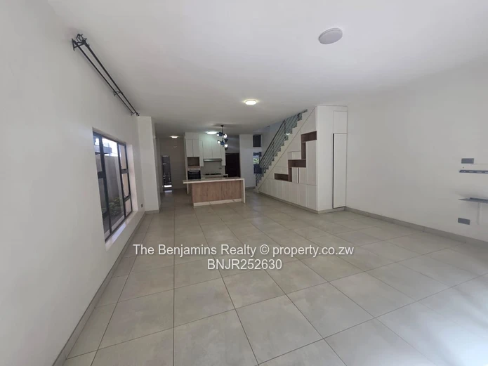 Townhouse In Avondale