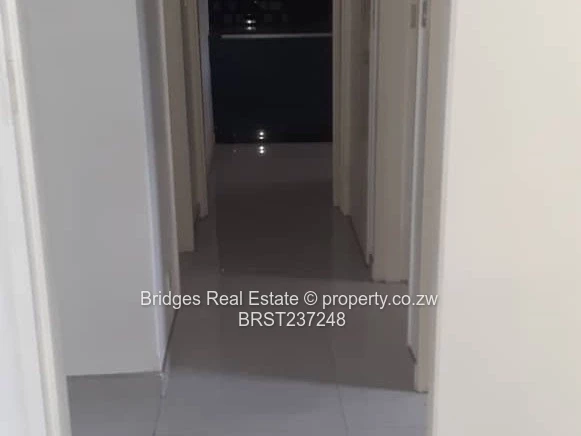 2 Bed Garden Flat in Avondale West (Sole Mandate)