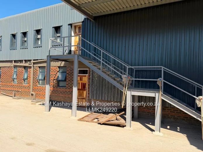 Newly Built Warehouse To Let
