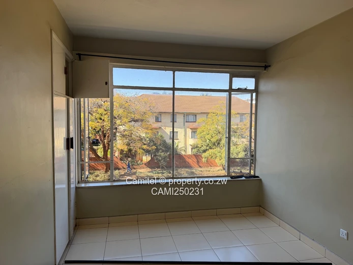 The Rembrandt: 1-Bed Harare CBD Flat with Borehole