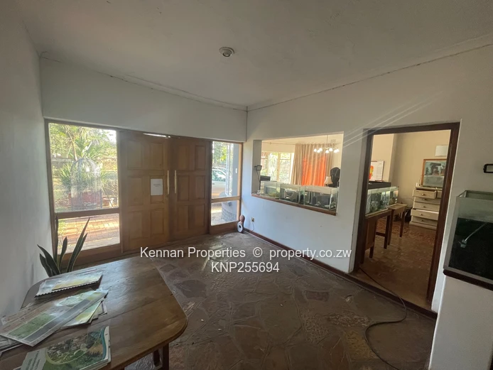 Great Opportunity In Alex Park