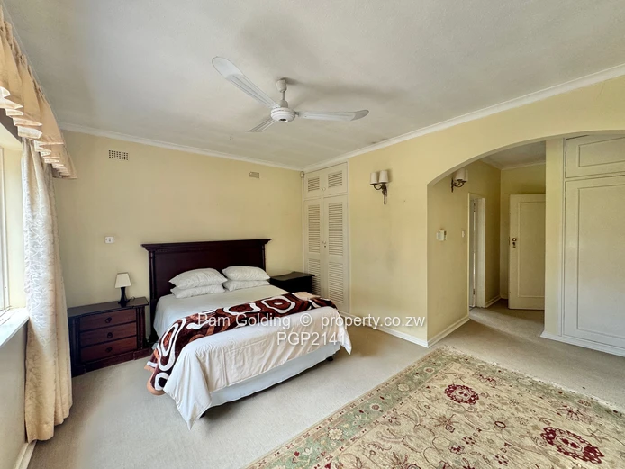 Elegant Furnished Townhouse in Borrowdale