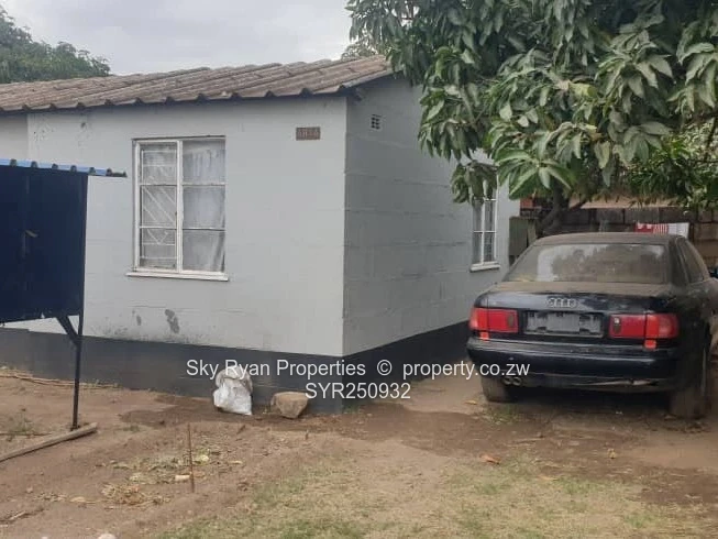 Glen Norah A Spaceman Core House For Sale