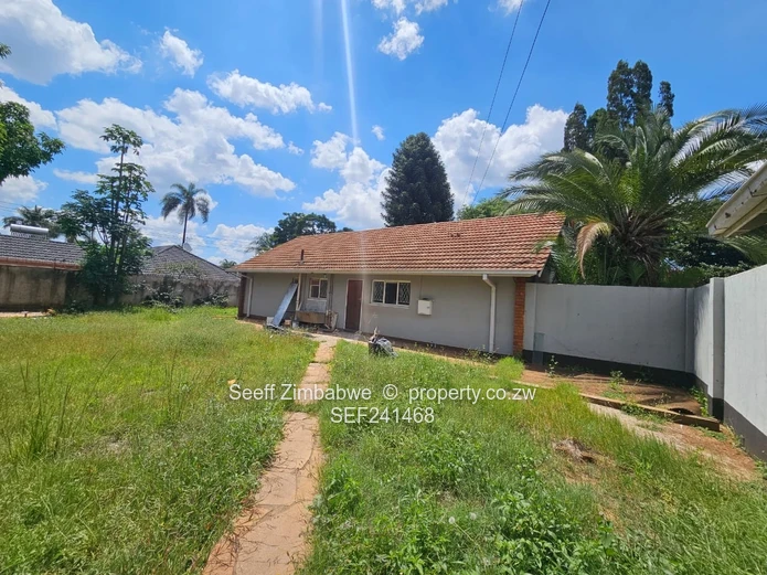 Neat 3-Bedroom Family Home with Borehole & Water tank