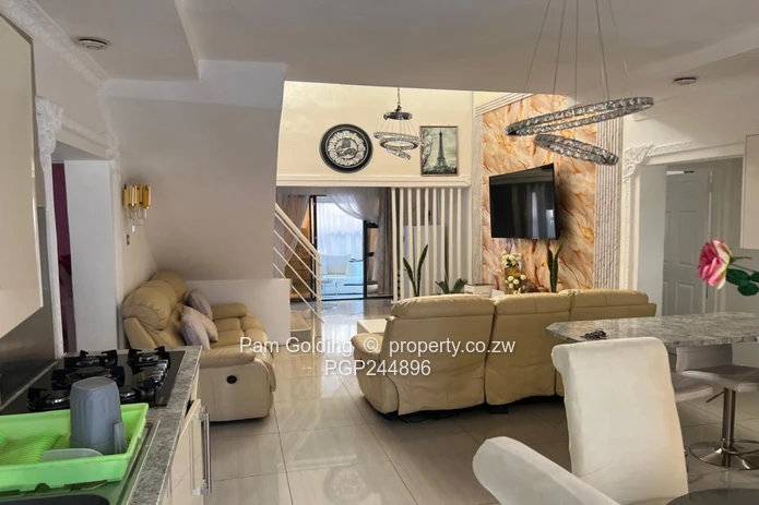 Modern Family Home (Sole Mandate)