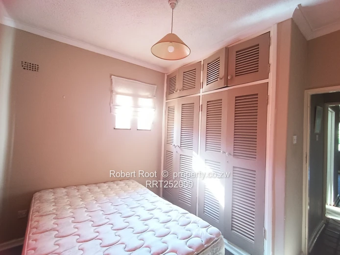 2 bed complex cottage in Greendale