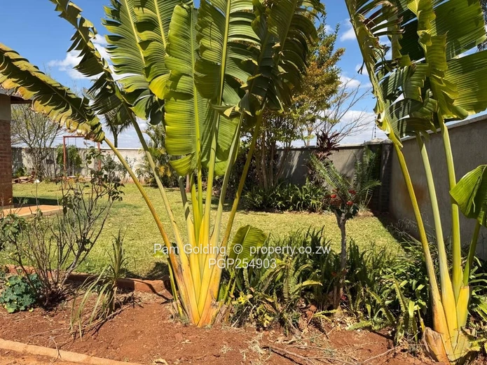 Emhlangeni | 80% Complete + 2-Bed Cottage