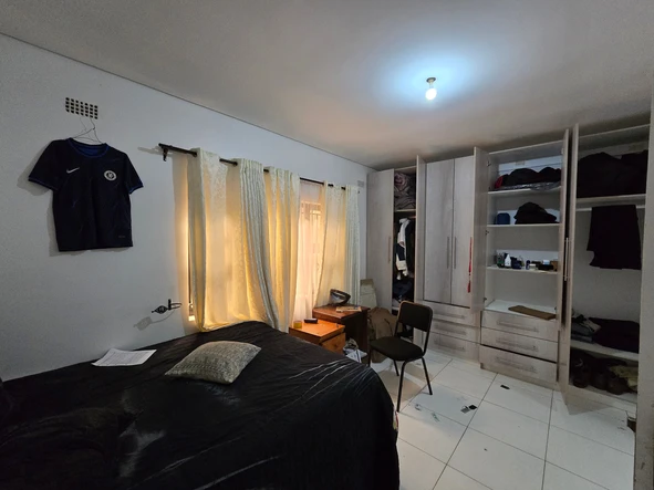 7 Bedroom House