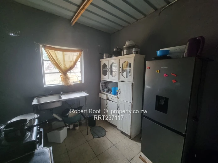 Riverside Ruwa Investment Property | 2400sqm with 2 Cottages | Rental Income (Sole Mandate)