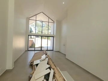 4 Bedroom Garden Flat