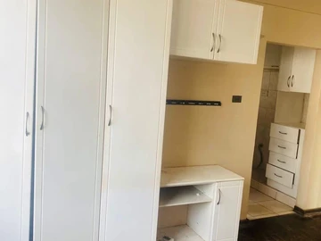 Flat & Apartment