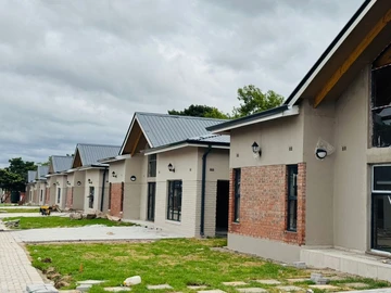 28 Unit Townhouse Complex