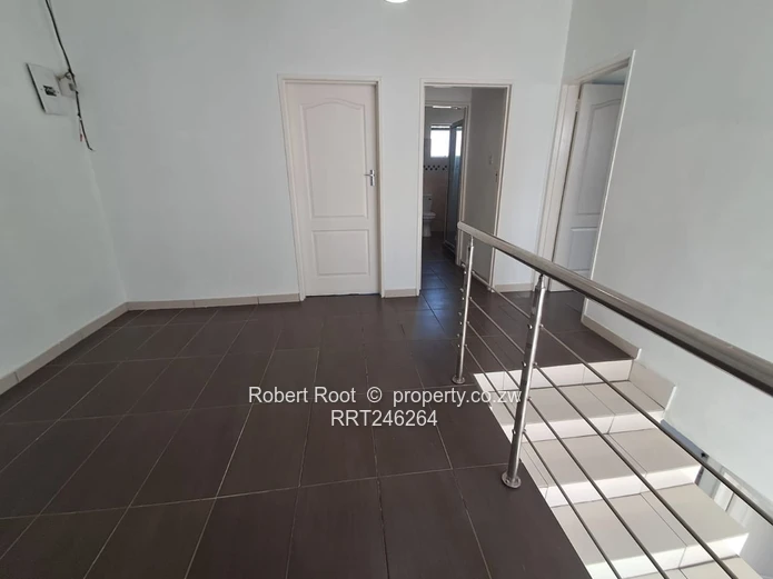 Spacious 3 bed duplex townhouse