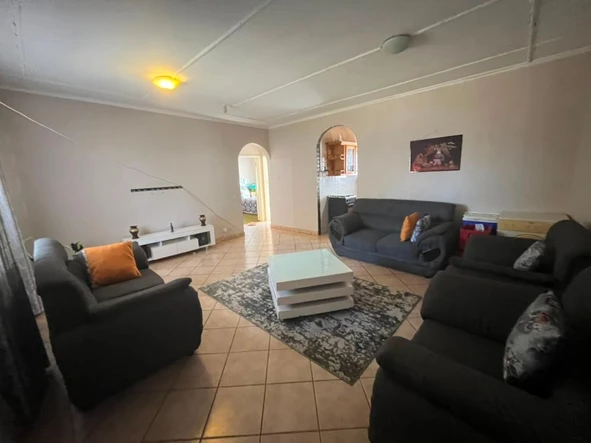 2 Bedroom Garden Flat