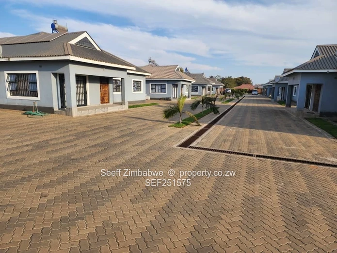 Sleek, Sustainable, and Secure: Ultra-Modern 3-Bedroom Cluster in Parktown, Waterfalls
