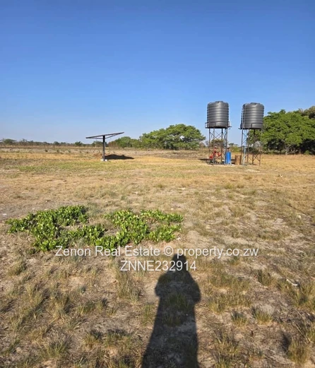 16ha farm with a 5Bed house in Beatrice, 250k, Ready for deeds  (Sole Mandate)