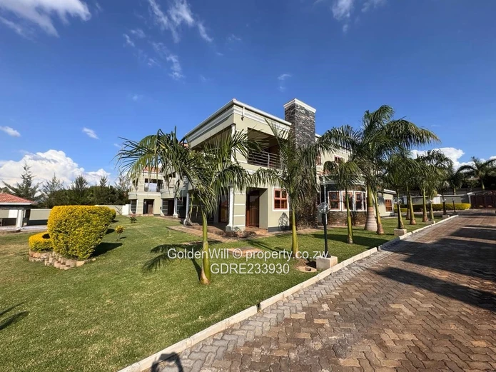 Brookeview Luxurious House for Sale  
