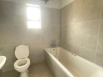2 Bedroom Garden Flat