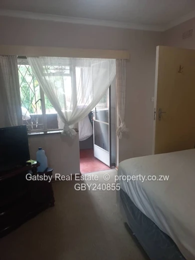 Close to Amenities (Sole Mandate)