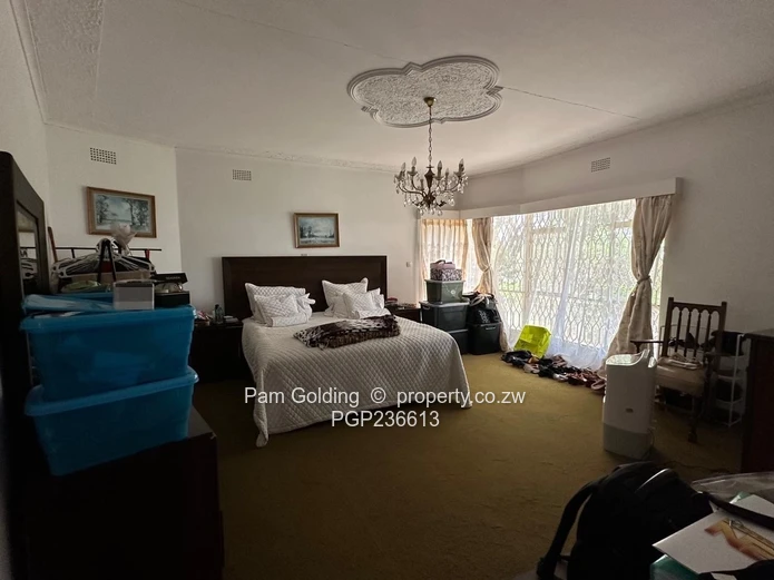 Elegant Well-maintained Family Residence (Sole Mandate)