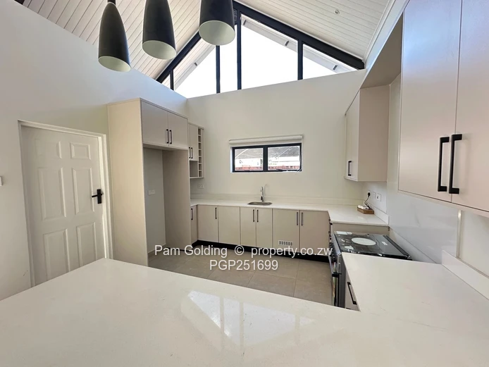 Refined 2 Bedroom Cluster Home (Sole Mandate)
