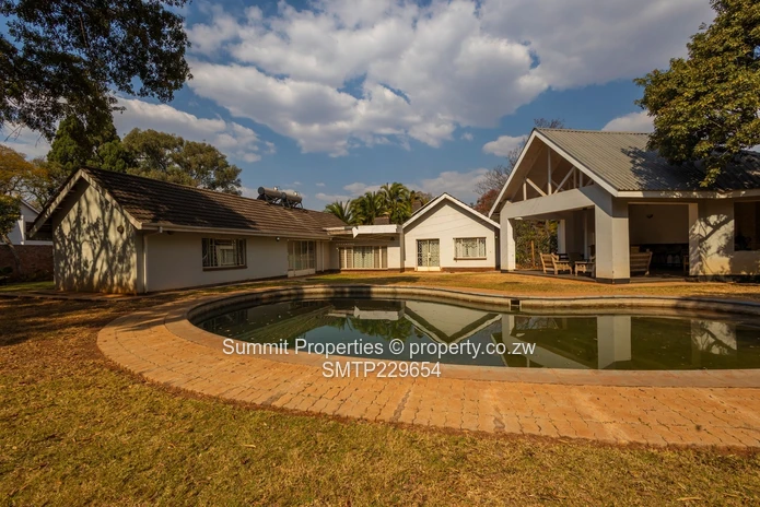  Entertainers Paradise-4 Bedroom Home In Greendale
