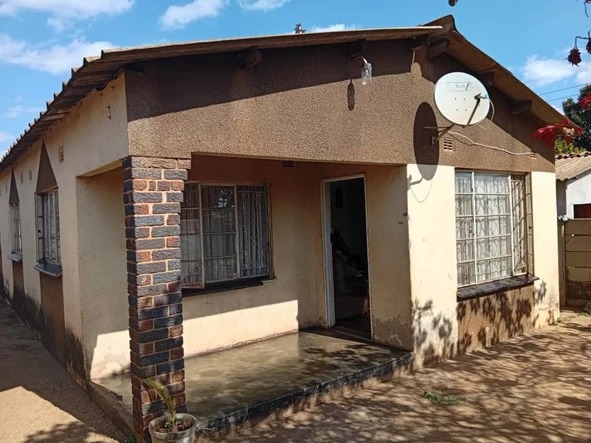 4 Bedroom House