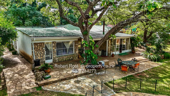 House for Sale in Monavale (Sole Mandate)