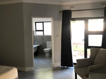 3 Bedroom Garden Flat