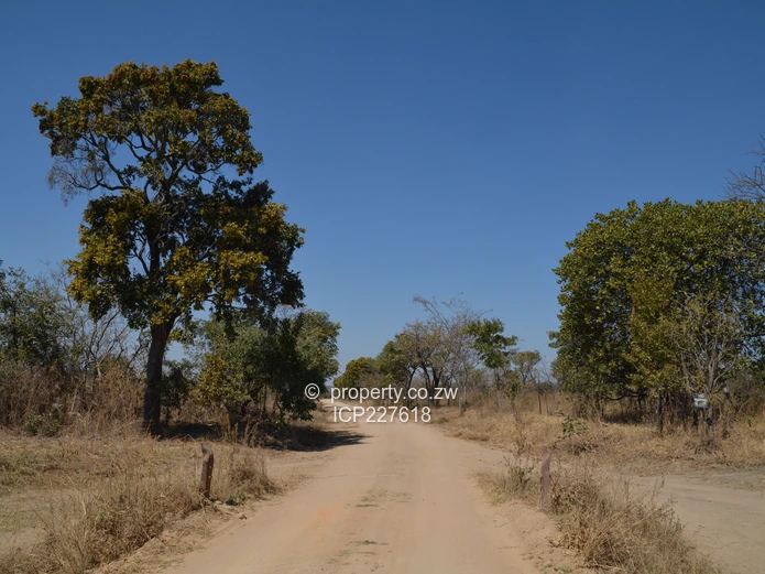 10 Hectares of Agricultural Land in Goromonzi, Zimbabwe with a Parent Deed terms available 
