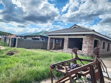 4-Bedroom Home for sale in Damofalls 