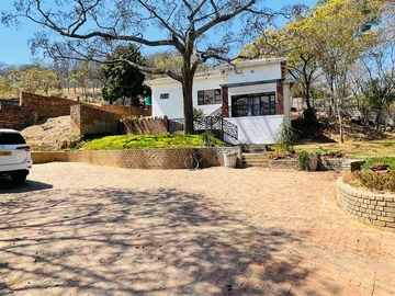 2 Bedroom Garden Flat