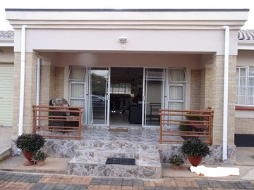 3 Bedroom Townhouse Complex