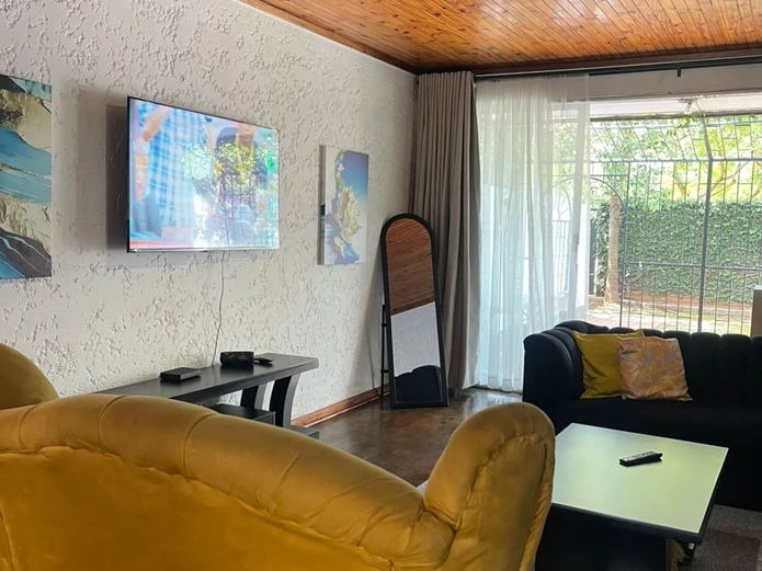 Avenues 2bed furnished garden flat 