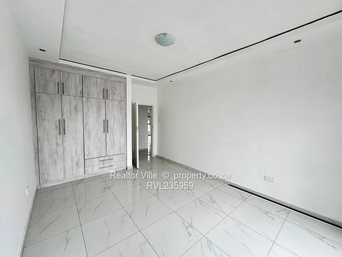 Modern 3-Bed House in The Grange