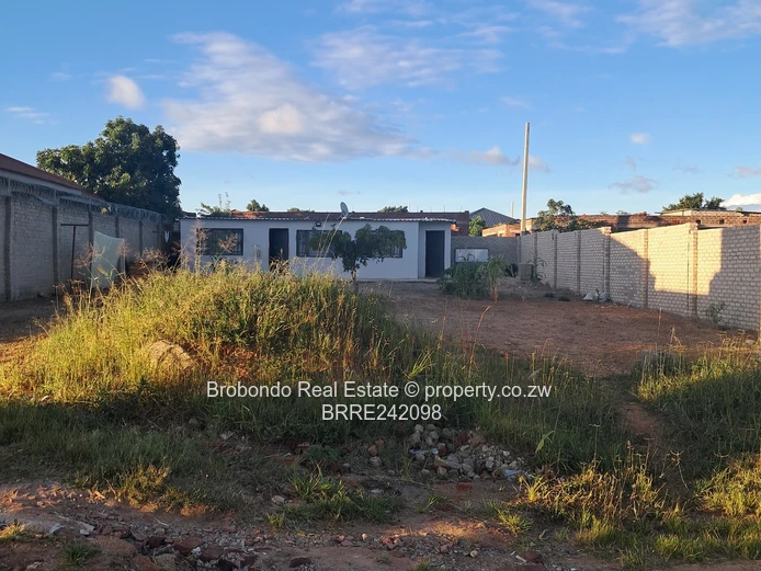 Damofalls Extension Vacant stand for sale