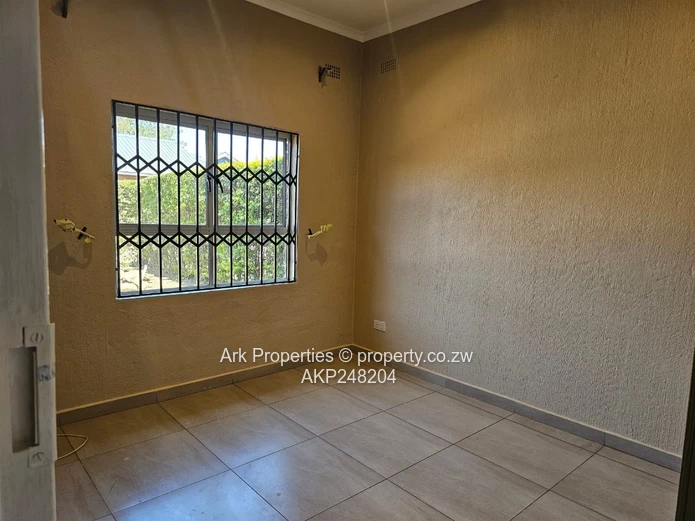 Newlands Cluster House For Rent