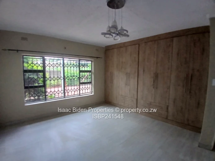 Cranborne 4 Bedrooms