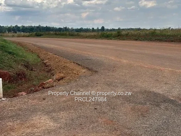 300 sqm Stand in Donottar, Manyame Park 