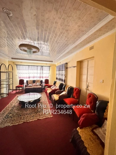 Lochnivar Property to Let